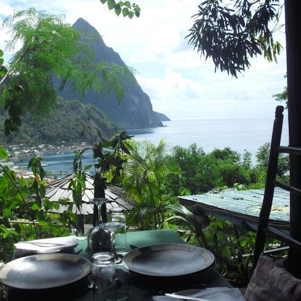Mago Estate Hotel Soufriere Restoran gambar